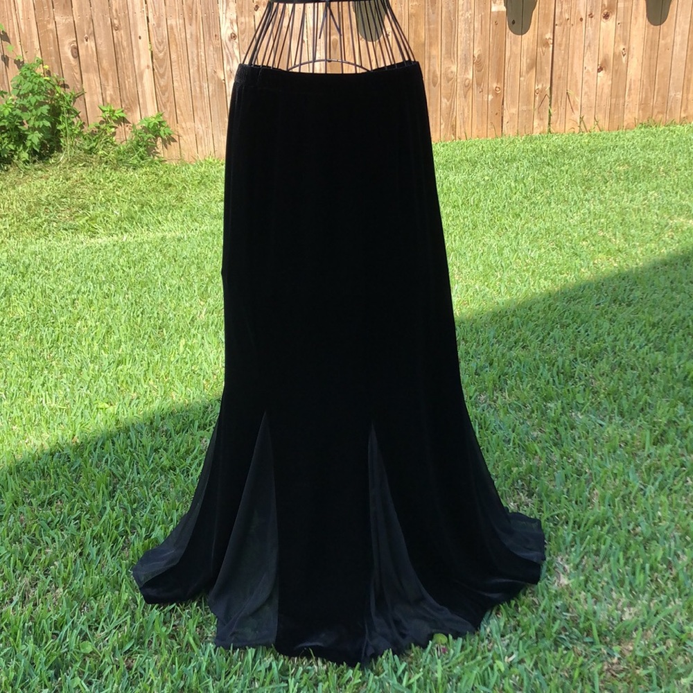 CATO Velvet Gored Maxi Skirt